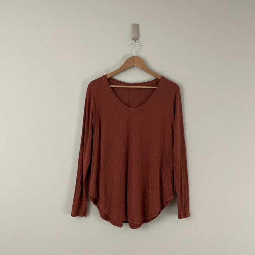 Lululemon Up for Down Time Long Sleeve Top in Dark Terracotta Size 8